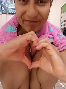 Kaira69 webcam