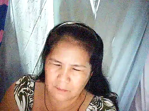 milagrose_rose webcam