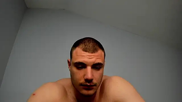 Troy_Bigtitan webcam