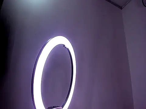 Darsy_scandarckasm webcam