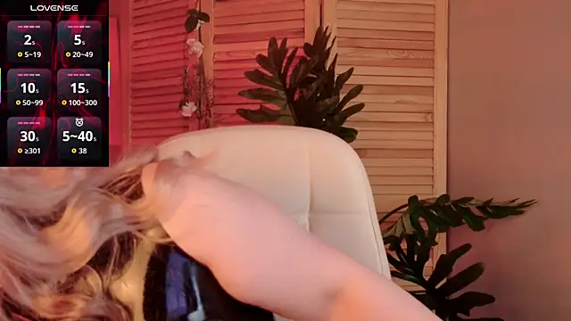 LilithNlsn webcam