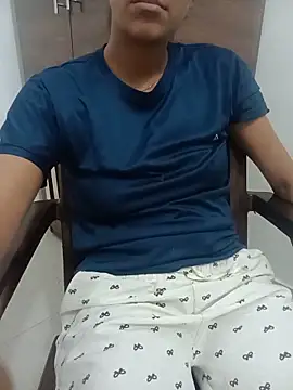 aushi_rajput webcam
