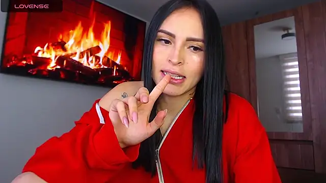 Linda__fiore live cam