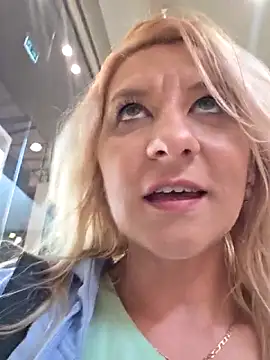 KaylinJan webcam