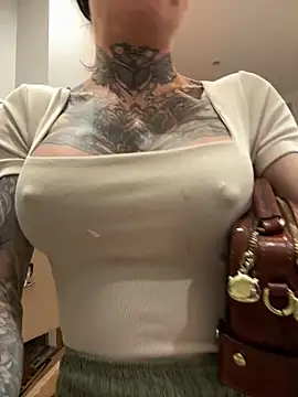 SkinnyLilly