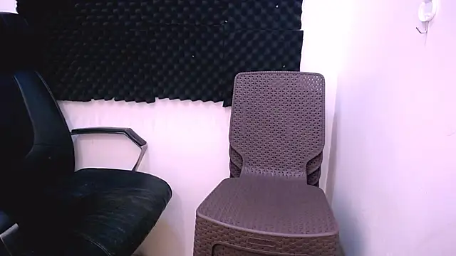 sexyasiancock_yllana webcam