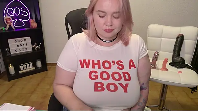 MargotGrey webcam