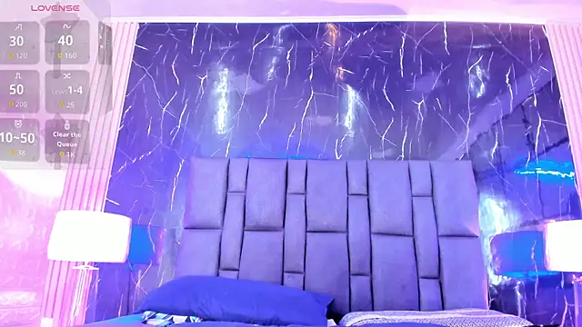 BustyGlow webcam