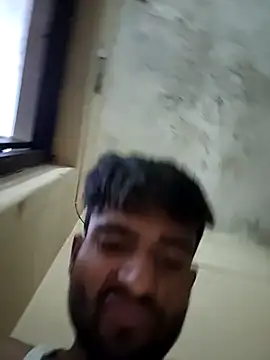 PRIYANHU@xh live cam on StripChat