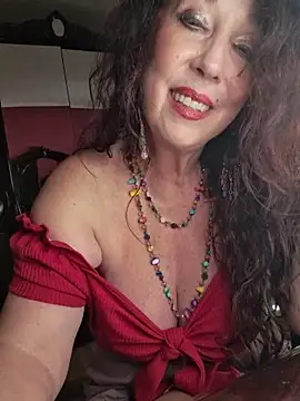 GypsyEsmeralda webcam