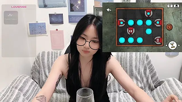 LiLiYbaby webcam
