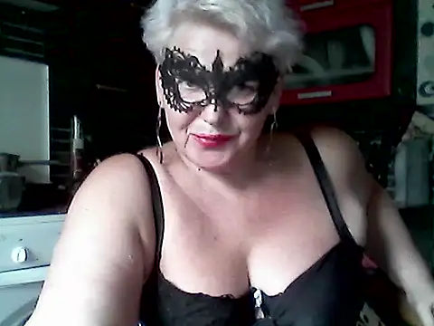 Lisa_Suzie webcam