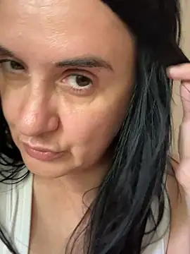 TriumphLove webcam