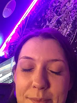 Lilactease webcam