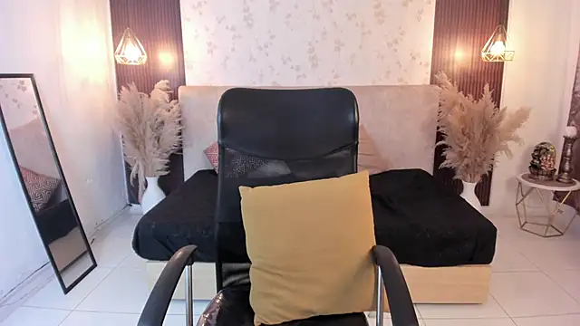 emy__ly webcam