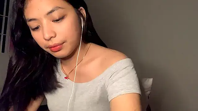 DorothaFranchini live cam on StripChat