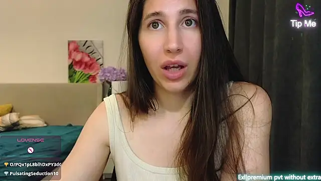 marrycolins live cam on StripChat
