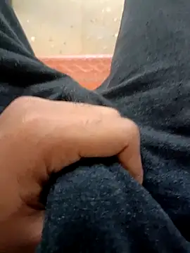 Gokul_007 live cam on StripChat