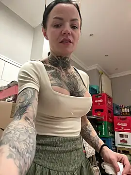 SkinnyLilly