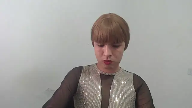 estefania224 live cam