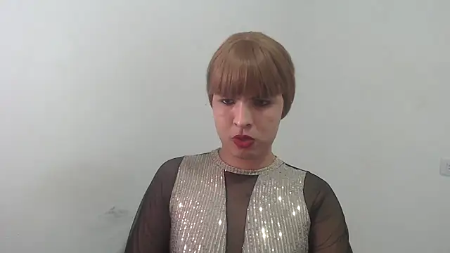 estefania224 live cam