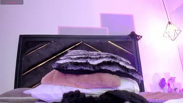 april_jones05 webcam