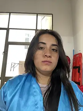 Antonella_Julieta live cam on StripChat