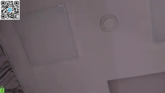 Vanessa_Harr1s webcam
