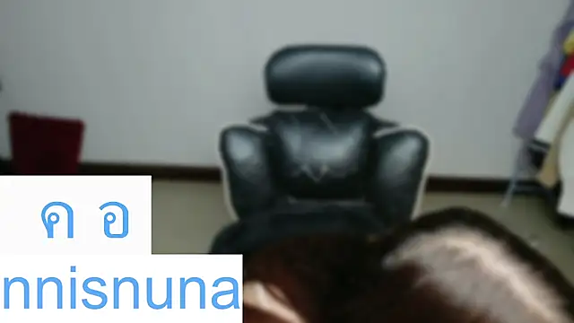 nunanunanuna webcam