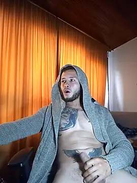 sebastian_horny live cam on StripChat