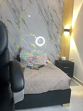 Tinakitten live cam on StripChat