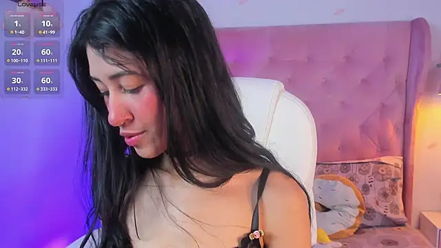 internett_sweetheart live cam on StripChat