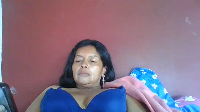 DianaOchoa_ live cam on StripChat