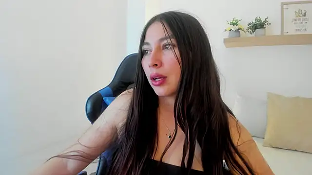 bella_99_ webcam