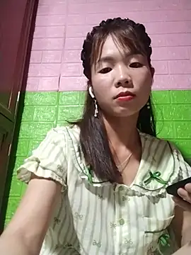 AmyLinee01 webcam