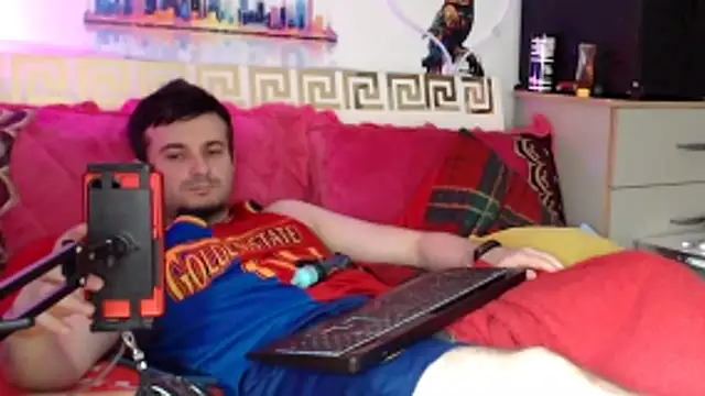 KingOfSinRO69 webcam