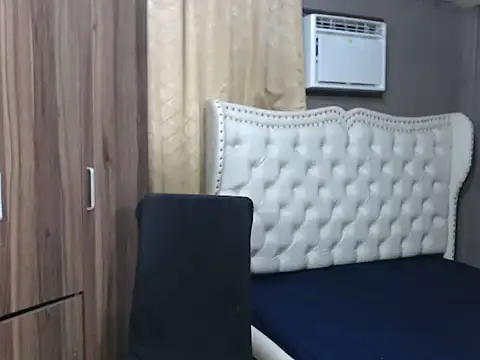 Candice_beloved live cam on StripChat