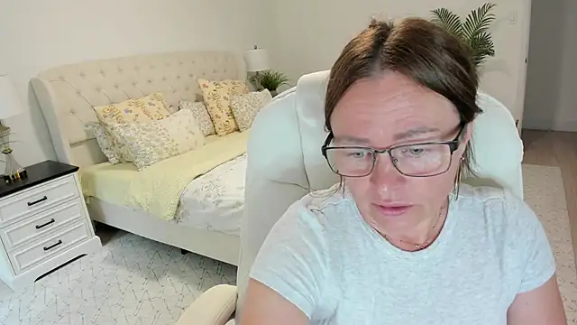 Vika73 webcam