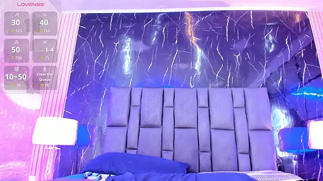 BustyGlow webcam