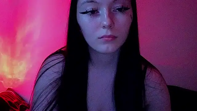 Naomi_Lanee webcam