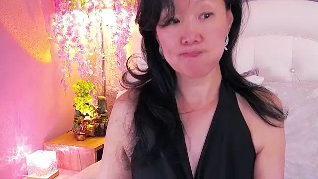 S_andra_ live cam on StripChat