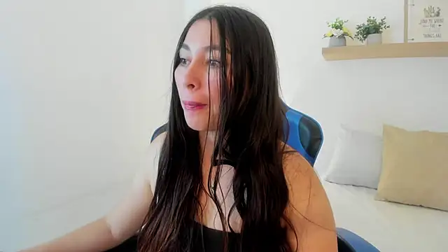 bella_99_ webcam