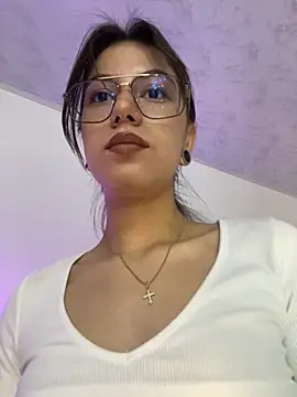 Miss_Maddie webcam