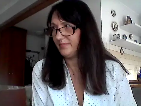 Elena48324 webcam