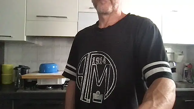 Axl_hot webcam