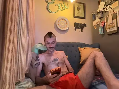 HarmoniousPhantasm3 webcam