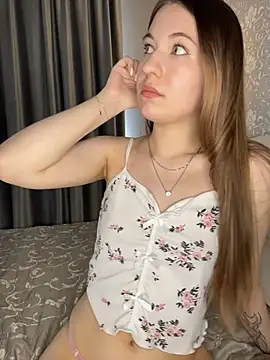 MargoXoki webcam