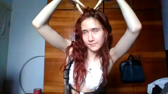 NickiKisinger webcam