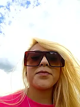 SilvyDiamond webcam