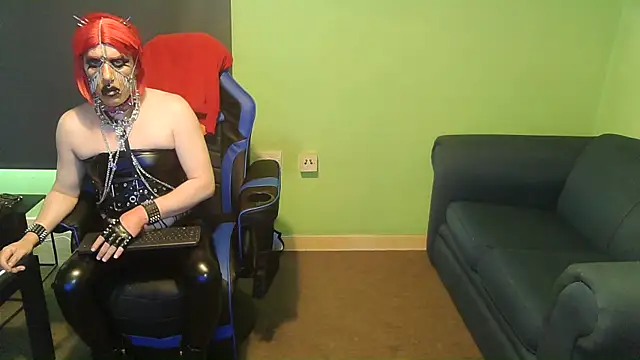 sexyass72 live cam on StripChat